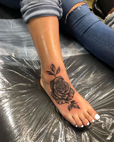 cute tattoos for the foot